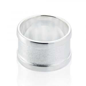 Carolina Gynning Simplicity Sormus Sterling Hopea 17 Mm