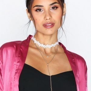 Nly Accessories Leaf Multirow Choker Kaulakoru Kulta