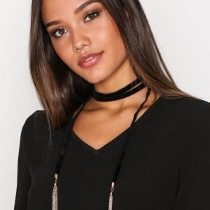 Pieces Pcrima Choker Kaulakoru Musta